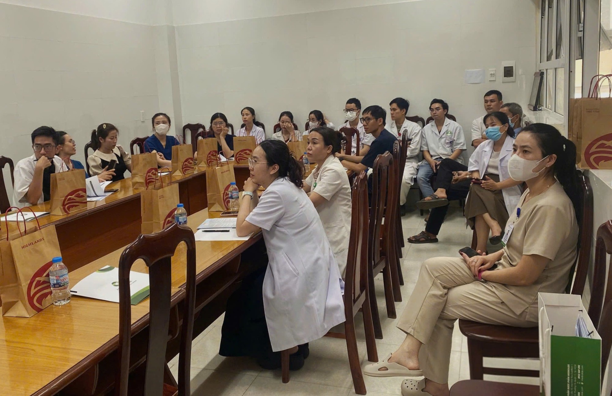 VAZIGOC, CAPSER, AND TAVULOP SEMINAR AT TAY NGUYEN UNIVERSITY HOSPITAL